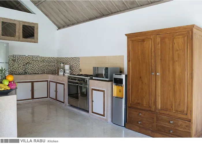 3br Rabu - Minggu *